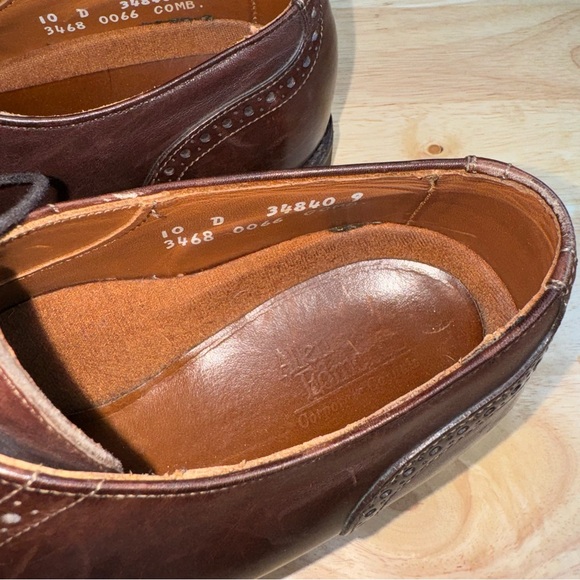 Allen Edmonds 10.5 Corporate Casuals Saddle Shoes - Picture 6 of 10